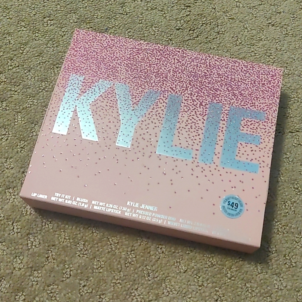 Kylie Jenner Try It Kit